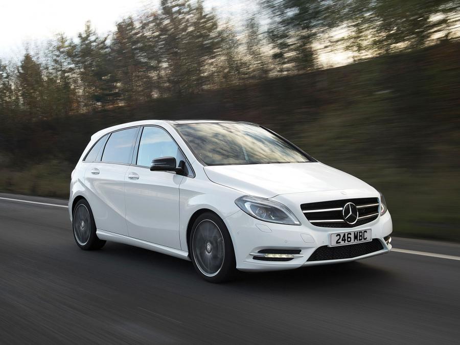  Mercedes-Benz B220 4Matic 2013 года  (UK) (фото 3 из 9)
